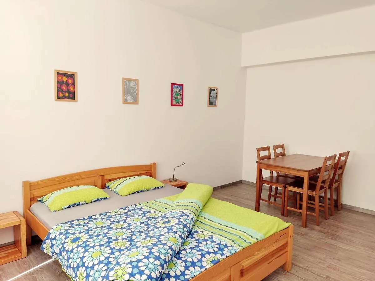 Apartment Zizkov Prag Tjekkiet